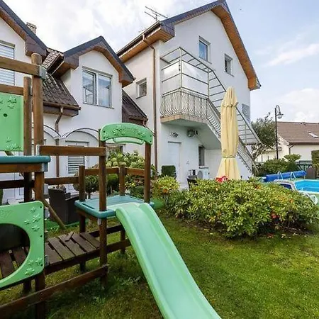 Apartment, Pool, Close To Beach,